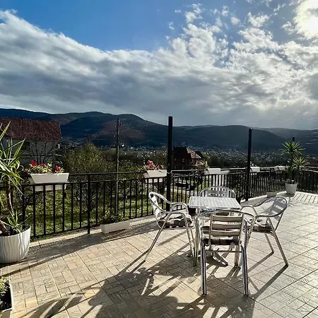 Stela Apartment *