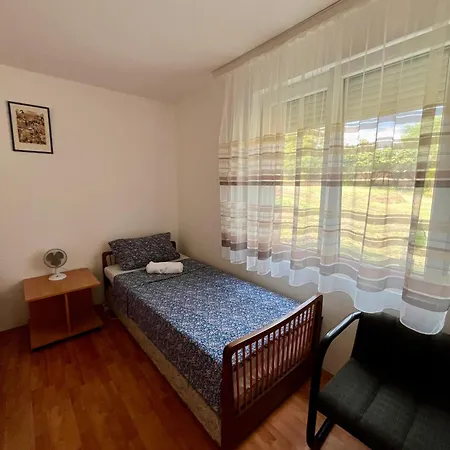Stela Apartment